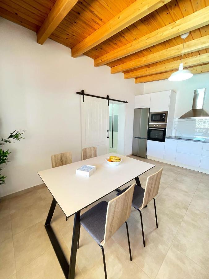 Villa Samara Teguitar ภายนอก รูปภาพ
